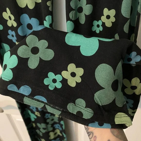 ASOS Kick Flare Floral Flower Pants Flares Leggings - Picture 10 of 10